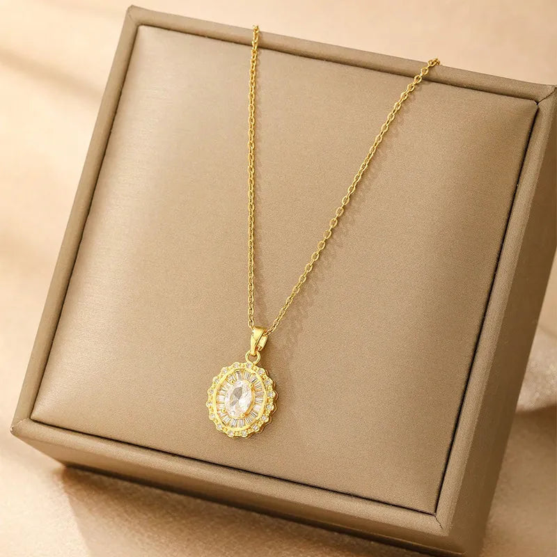 Starlit Halo Necklace